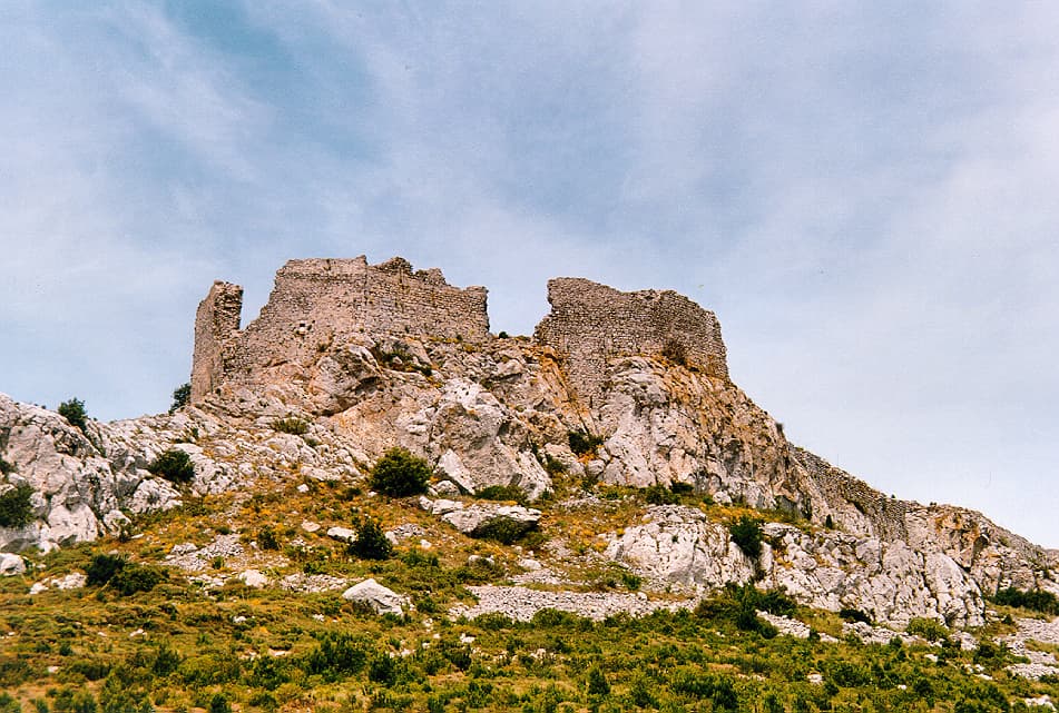 Château d’Opoul par Philippe Contal, 1997